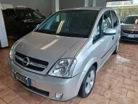 Usata Opel Meriva Cosmo 101 CV (74 kW) 2004 Grigio Monovolume