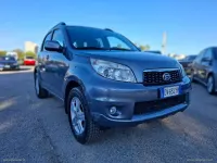 Usata Daihatsu Terios HIRO 105 CV (77 kW) 2009 Grigio SUV
