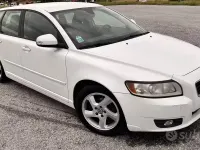 Usata Volvo V50 Plus 114 CV (83 kW) 2012 Bianco Station wagon