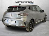 Usata Renault Clio V Techno 91 CV (66 kW) 2025 Grigio scuro Berlina