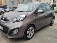 Usata Kia Picanto 69 CV (50 kW) 2012 Marrone Utilitaria