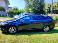 Usata Toyota Avensis 124 CV (91 kW) 2013 Nero Station wagon