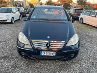 Usata Mercedes A180 Elegance 109 CV (80 kW) 2005 Blu Berlina