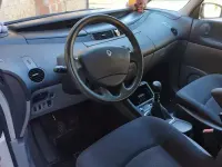 Usata Renault Espace 150 CV (110 kW) 2006 Grigio Monovolume