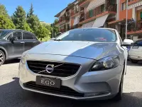 Usata Volvo V40 Summum 115 CV (84 kW) 2014 Grigio Berlina