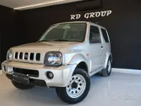 Usata Suzuki Jimny 86 CV (63 kW) 2005 Grigio SUV