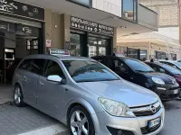 Usata Opel Astra Enjoy 90 CV (66 kW) 2009 Grigio Station wagon