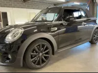 Usata Mini Cooper Cabriolet Hype 136 CV (100 kW) 2017 Cabrio