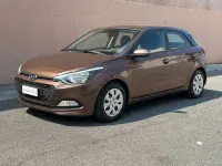 Usata Hyundai i20 73 CV (53 kW) 2016 Bronzo Utilitaria