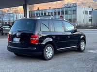 Usata VW Touran 140 CV (102 kW) 2005 Monovolume