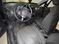 Usata Opel Corsa Edition 80 CV (58 kW) 2010 Nero Berlina