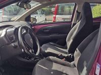 Usata Toyota Aygo X-play 69 CV (50 kW) 2018 Utilitaria