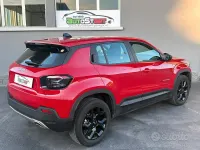 Usata Jeep Avenger 101 CV (74 kW) 2023 Rosso SUV