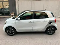 Usata Smart ForFour Passion 71 CV (52 kW) 2015 Bianco Utilitaria