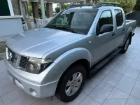 Usata Nissan Navara 171 CV (125 kW) 2006 Grigio Pick-up