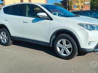Usata Toyota RAV4 Executive 124 CV (91 kW) 2013 Bianco SUV