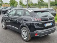 Usata Peugeot 3008 Business-Line 131 CV (96 kW) 2021 Nero SUV
