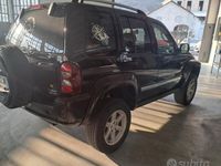 usata Jeep Cherokee 2.8 CRD Sport