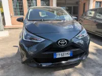 Usata Toyota Aygo 72 CV (52 kW) 2019 Argento Utilitaria