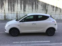 Usata Lancia Ypsilon Silver 69 CV (50 kW) 2024 Bianco Utilitaria