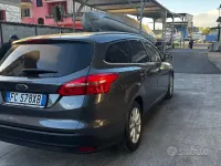 Usata Ford Focus Business Edition 120 CV (88 kW) 2016 Grigio Station wagon