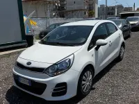 Usata Kia Rio 75 CV (55 kW) 2016 Bianco Utilitaria