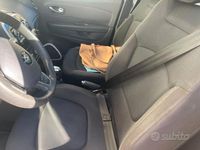 Usata Renault Captur 90 CV (66 kW) 2017 Bianco SUV