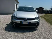 Usata VW Polo Life 95 CV (69 kW) 2021 Grigio Utilitaria