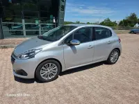 Usata Peugeot 208 Allure 83 CV (61 kW) 2018 Argento Utilitaria
