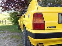 Usata Lancia Delta 181 CV (133 kW) 1991 Giallo Utilitaria