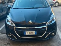 Usata Peugeot 208 75 CV (55 kW) 2016 Nero Utilitaria