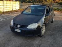 Usata VW Golf V 105 CV (77 kW) 2008 Nero Utilitaria