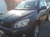 usata Toyota RAV4 RAV 42.2 D-4D 136 CV GANCIO TRAINO