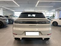 Usata Porsche Cayenne 475 CV (349 kW) 2024 Beige SUV