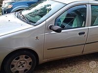 Usata Fiat Punto 2005 Grigio Berlina