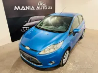 Gebraucht Ford Fiesta Titanium 82 PS (60 kW) 2010 Blau Limousine