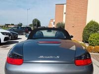 Usata Porsche Boxster 251 CV (184 kW) 2001 Grigio Cabrio