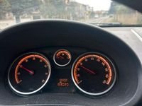 Usata Opel Corsa 2009 Nero Utilitaria