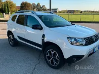 Usata Dacia Duster 101 CV (74 kW) 2021 Bianco SUV