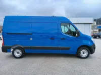 Usata Nissan Interstar 135 CV (99 kW) 2022 Blu Furgone