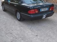 Usata Mercedes E200 Elegance 130 CV (95 kW) 1997 Berlina