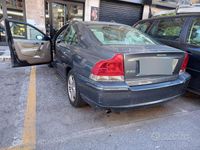 Usata Volvo S60 Momentum 163 CV (119 kW) 2005 Grigio Berlina