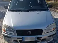 Usata Suzuki Ignis GL 83 CV (61 kW) 2001 Argento Utilitaria