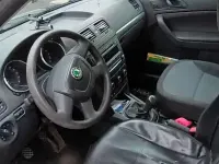 Usata Skoda Yeti 105 CV (77 kW) 2011 Marrone SUV