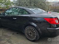 Usata Renault Mégane Cabriolet Privilege 131 CV (96 kW) 2007 Nero Cabrio