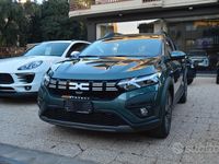 Usata Dacia Sandero Expression 100 CV (73 kW) 2025 Verde Utilitaria