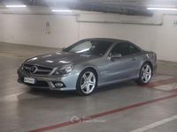 Usata Mercedes SL350 315 CV (231 kW) 2009 Argento Cabrio