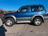 Usata Toyota Land Cruiser 163 CV (119 kW) 2000 Blu Station wagon