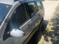 Begagnad Ford Focus 100 HK (73 kW) 2000 Grå Kombi