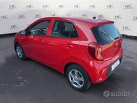 Usata Kia Picanto City 67 CV (49 kW) 2018 Rosso Utilitaria